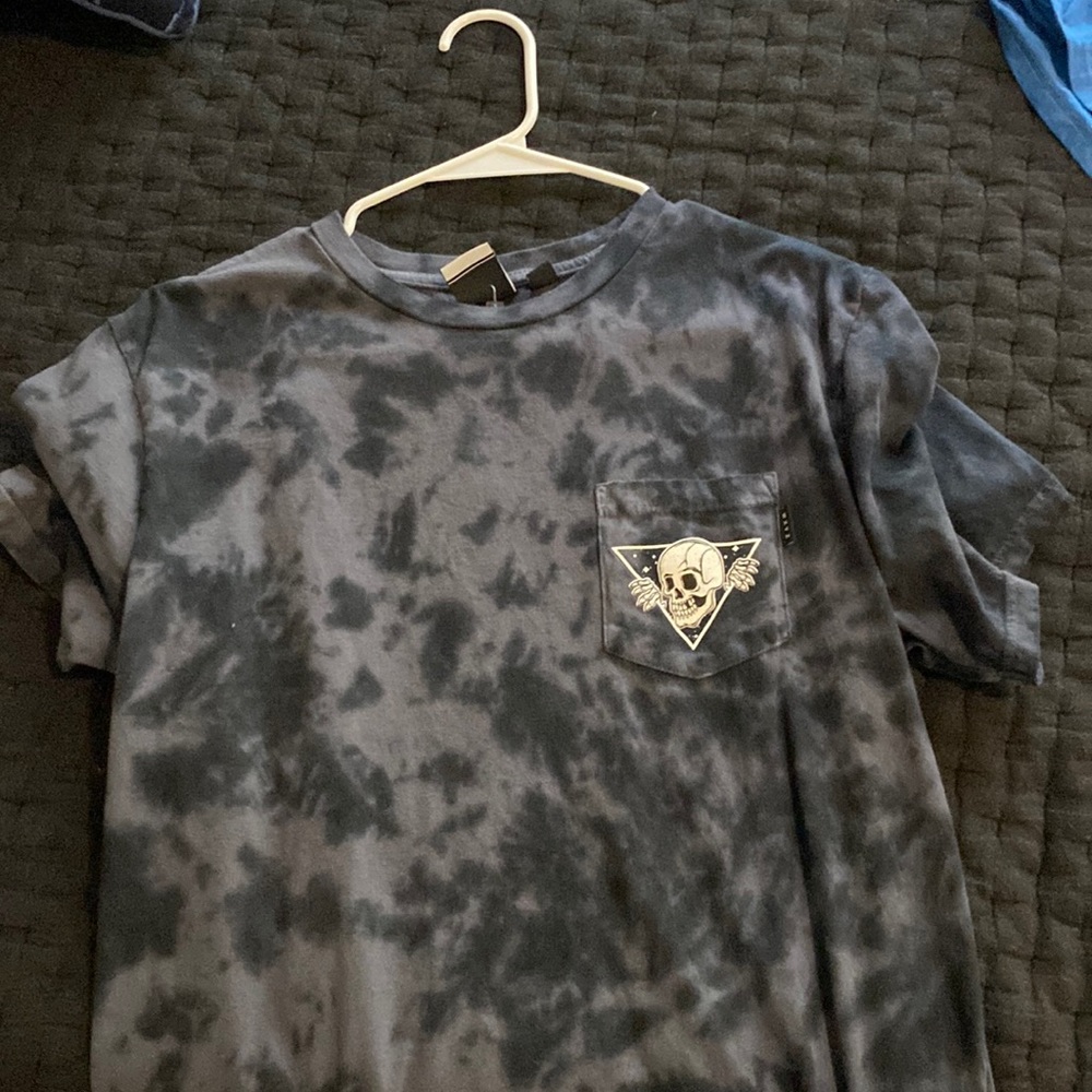 WXYZ tie die large skull t shirt (nearly brand new)